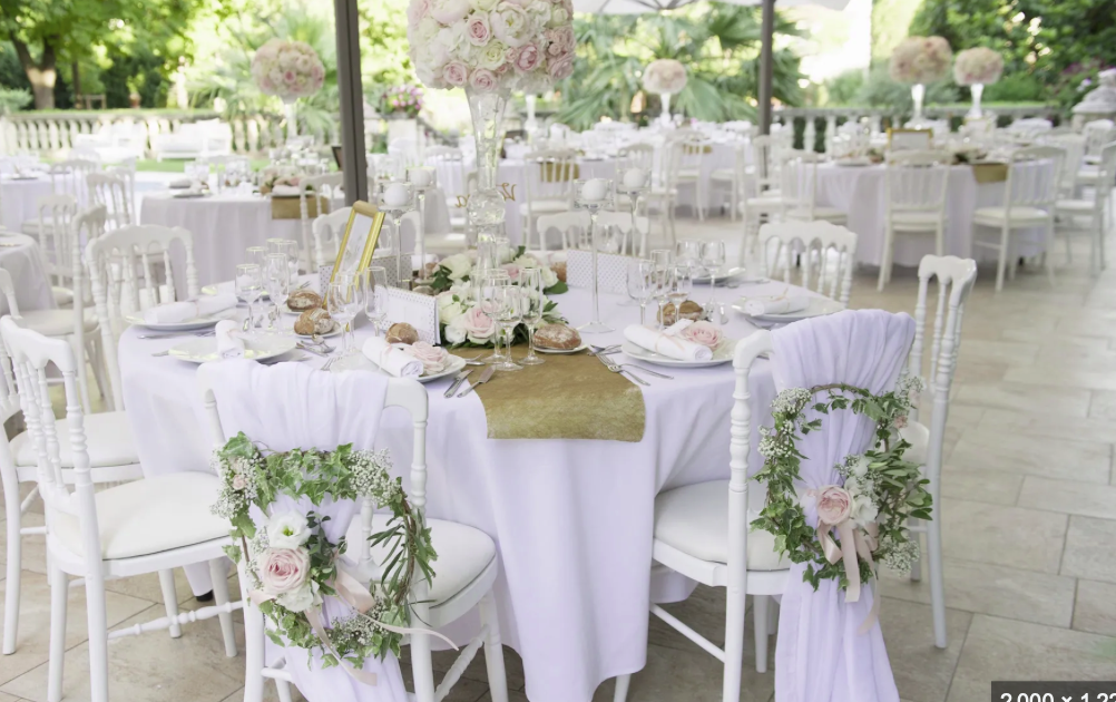 TOILES EN FÊTE - Location de mobiliers à Saint Paul