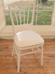 Location chaise Napoléon à Gournay-en-Bray